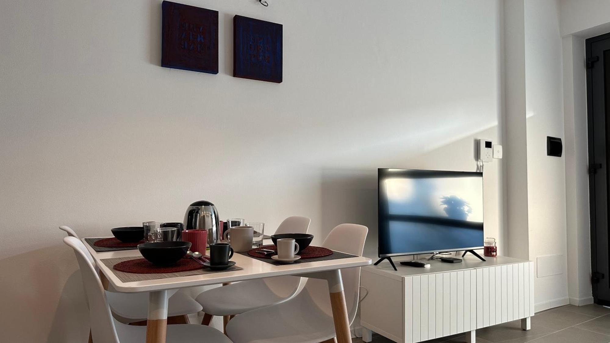 Caseospitali - Casa Navigli Watt, Vicino Al Naviglio, Originale E Luminoso Bilocale Per 4 Con Tutti I Comfort Μιλάνο Εξωτερικό φωτογραφία